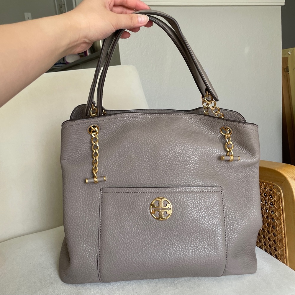Tory Burch Chelsea Slouchy Tote